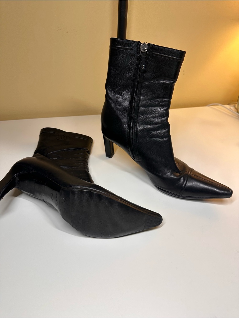 CHANEL Black Pointed Toe Leather Ankle Booties with Side Zip - Picture 3 of 9
